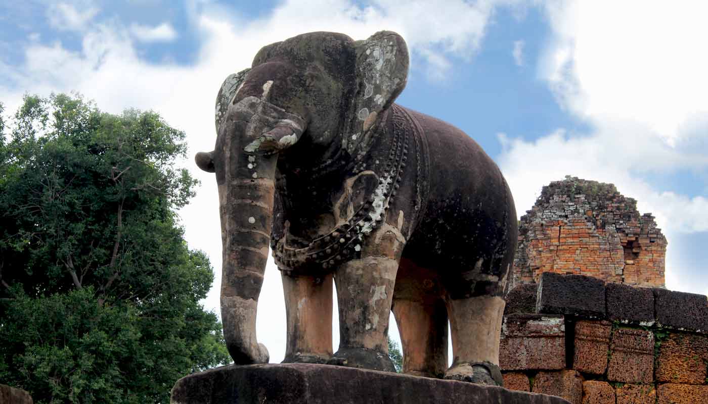 Elefant: East Mebon - Angkor Temple, Cambodia