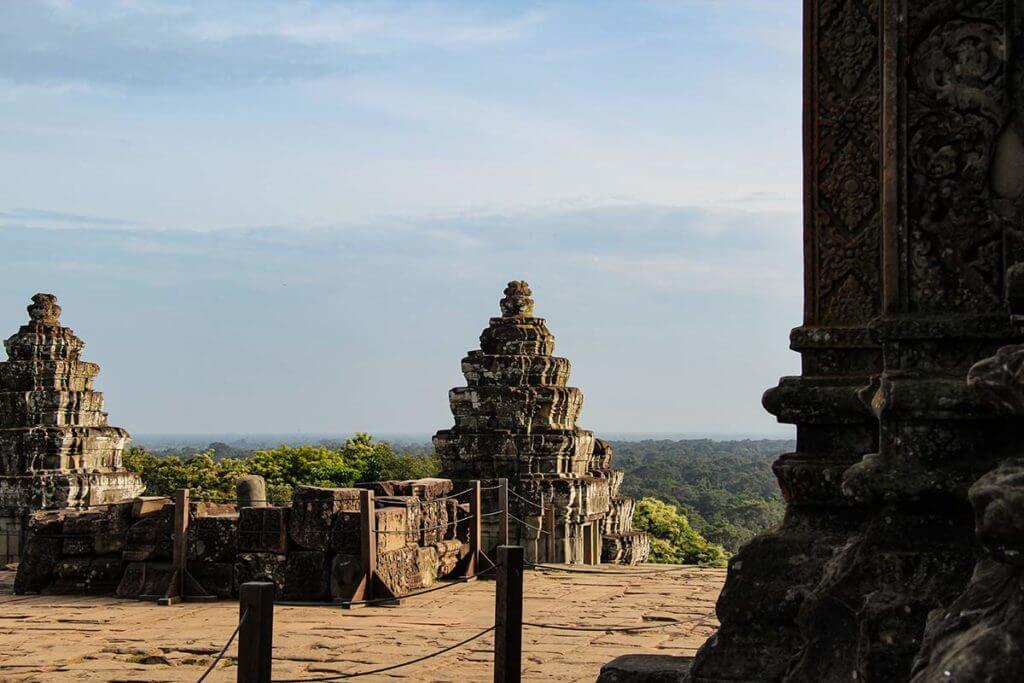 phnom bakheng ausblick urwald tuerme