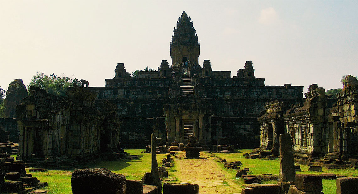 Bakong - Tempel der Roluos-Gruppe von Angkor