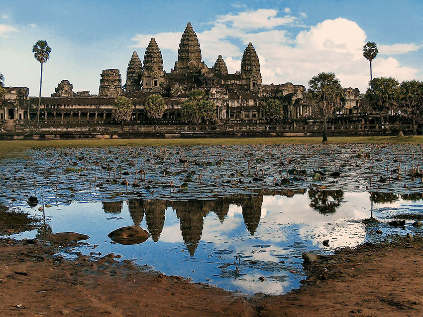 Angkor Wat mit Seerosenteich | Plony A A Bruynooge