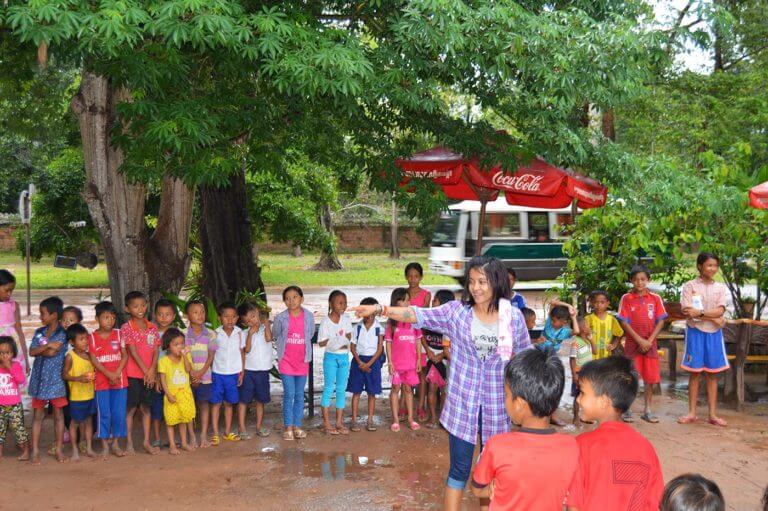 Kinderparty im Angkor Park und wir mittendrin *Photostory*