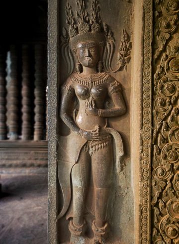 Angkor Wat - Devata, Eckgalerie
