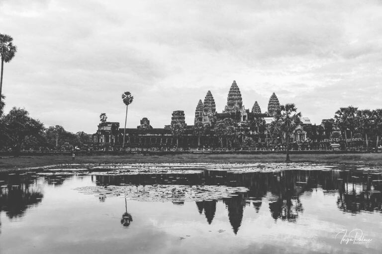 Angkor Wat - Seerosenteich sw
