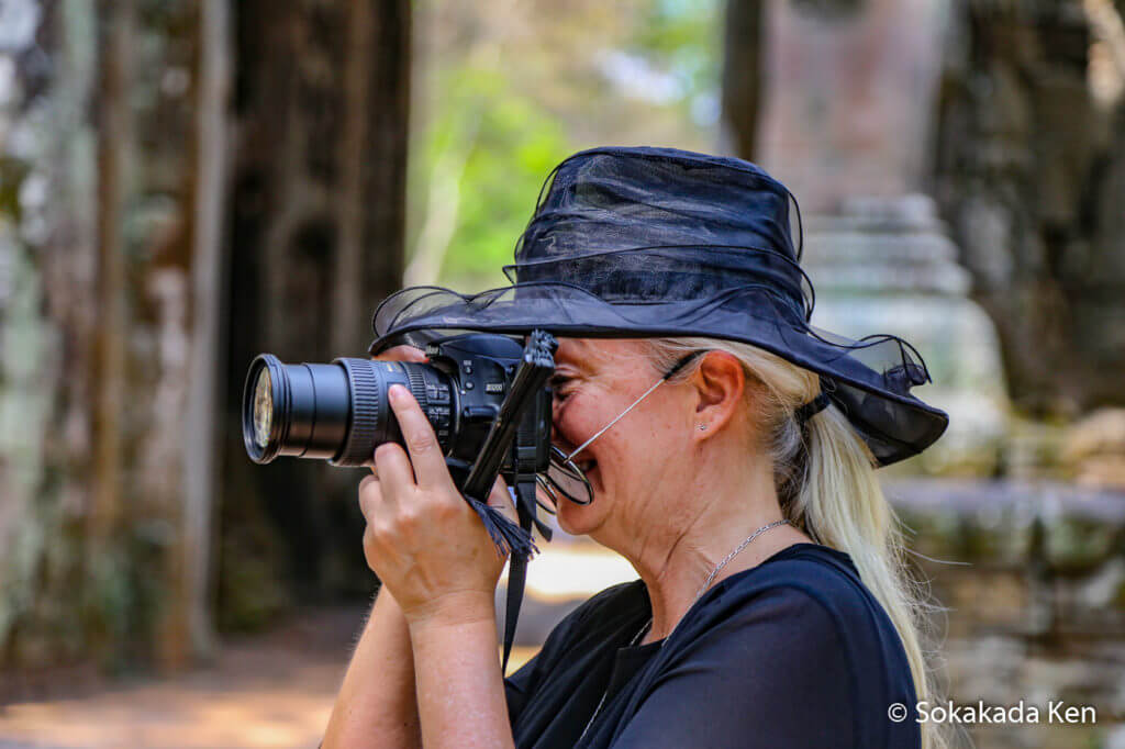 inga fotografieren east gate angkor thom