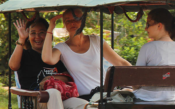 Tuk Tuk Fahren in Siem Reap, Hening, Inga + Sabrina