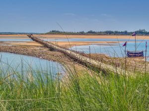 bambusbruecke kampong cham provinz kambodscha