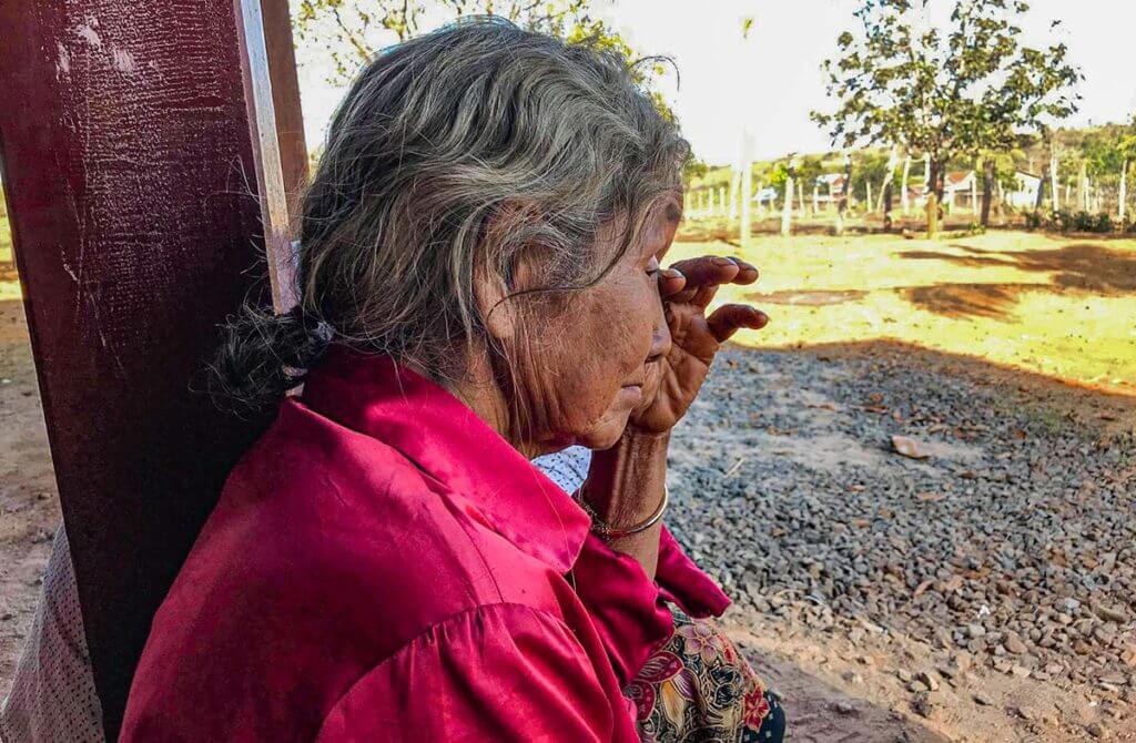 bunong minderheit frau mondulkiri kambodscha foto sascha ni