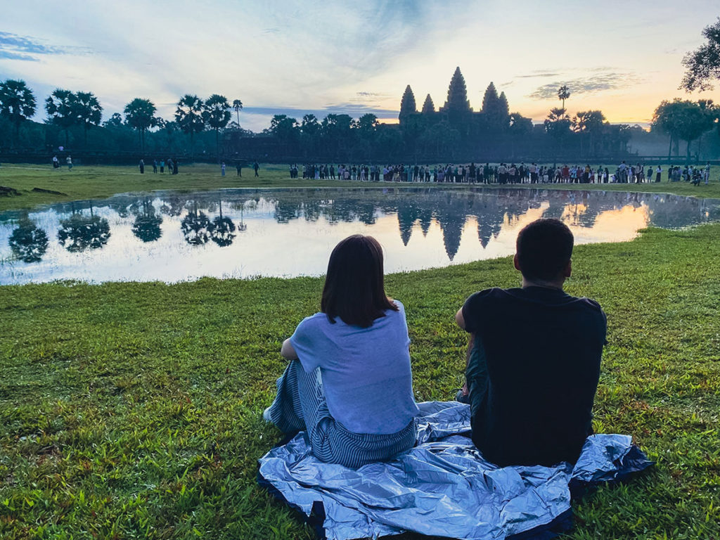 angkor wat sonnenaufgang regenzeit teich privat