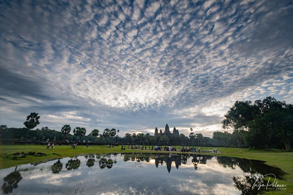 angkor wat sonnenaufgang wolken