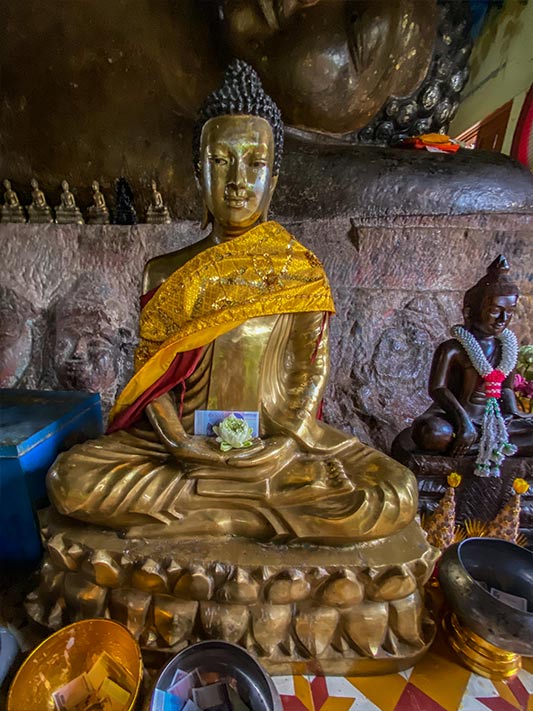 buddhafigur phnom kulen