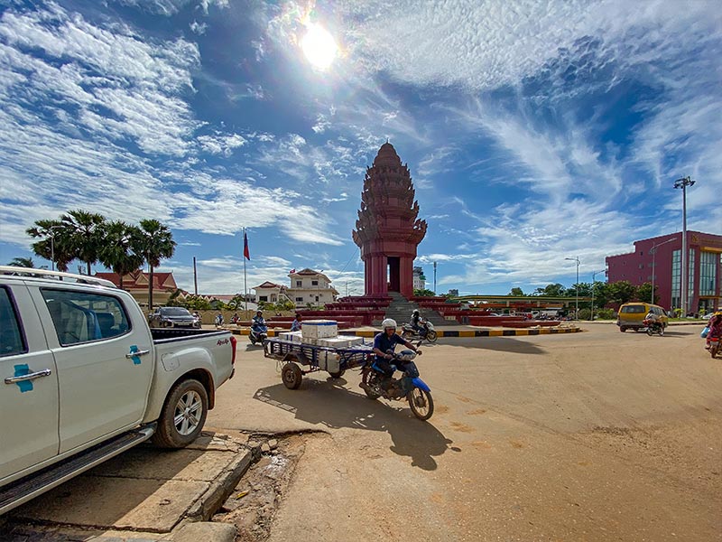siegerdenkmal kampong thom kambodscha