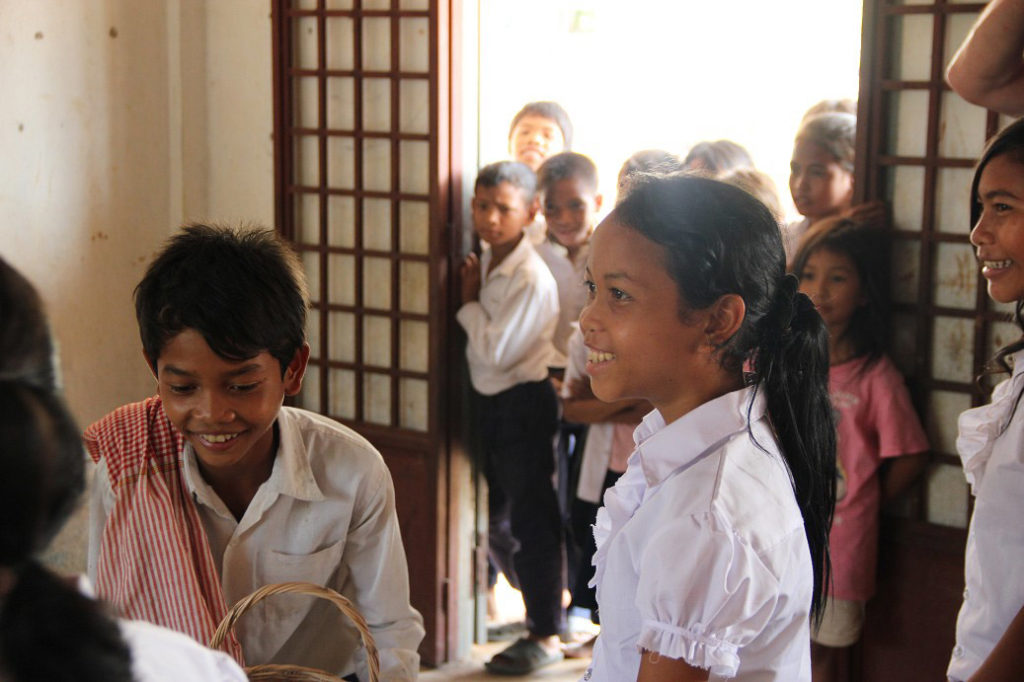 kinder kambodscha schule
