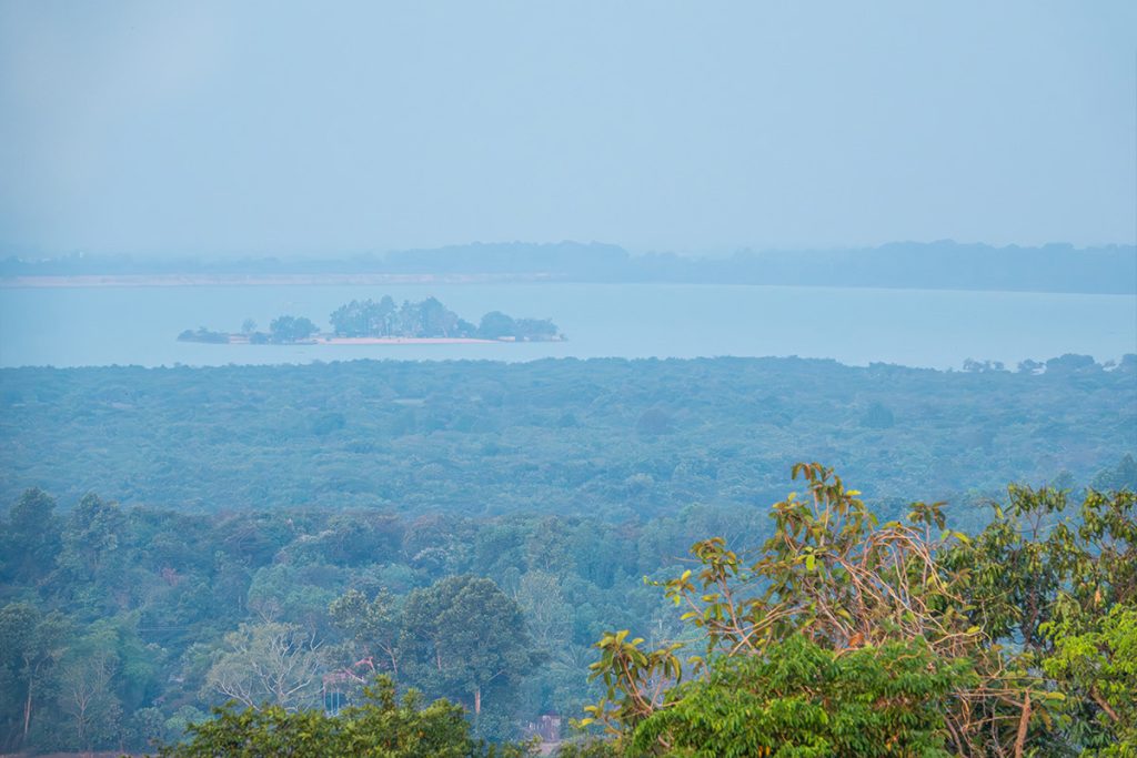 Stille Tage in Angkor - zwischen Tempeln, Licht und Zeit 16 phnom bakheng aussicht blaue stunde west barray