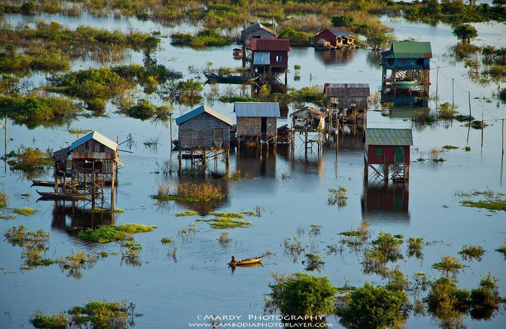 Flooding Village © Mardy Suong