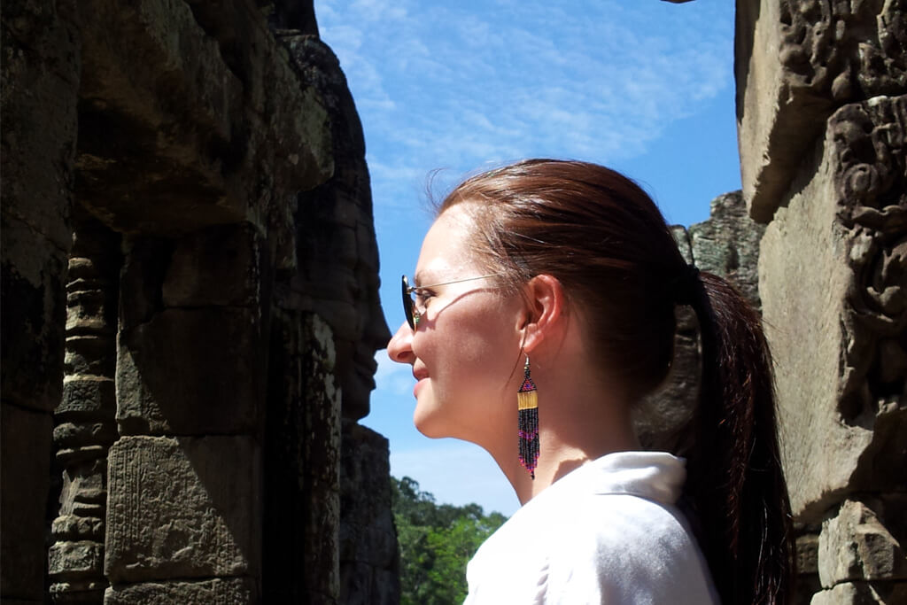 Nose by Nose at Angkor Thom