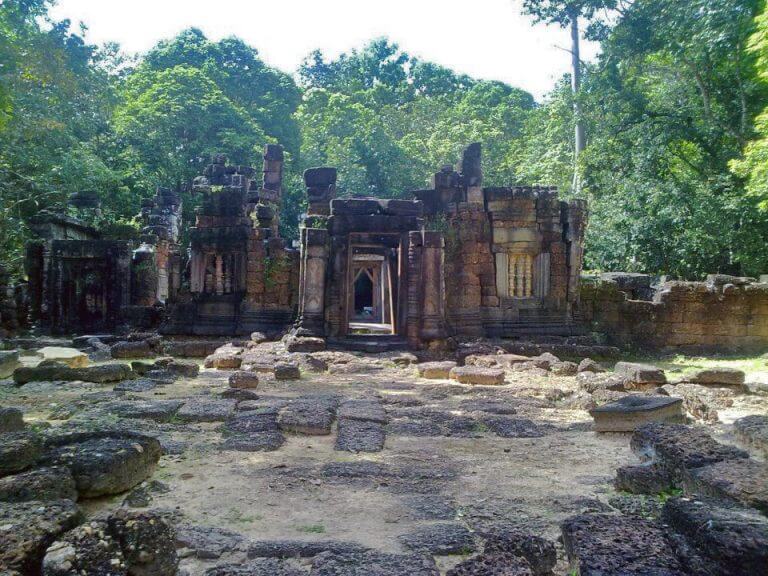Krol Ko Temple at Angkor – Park of the Oxen